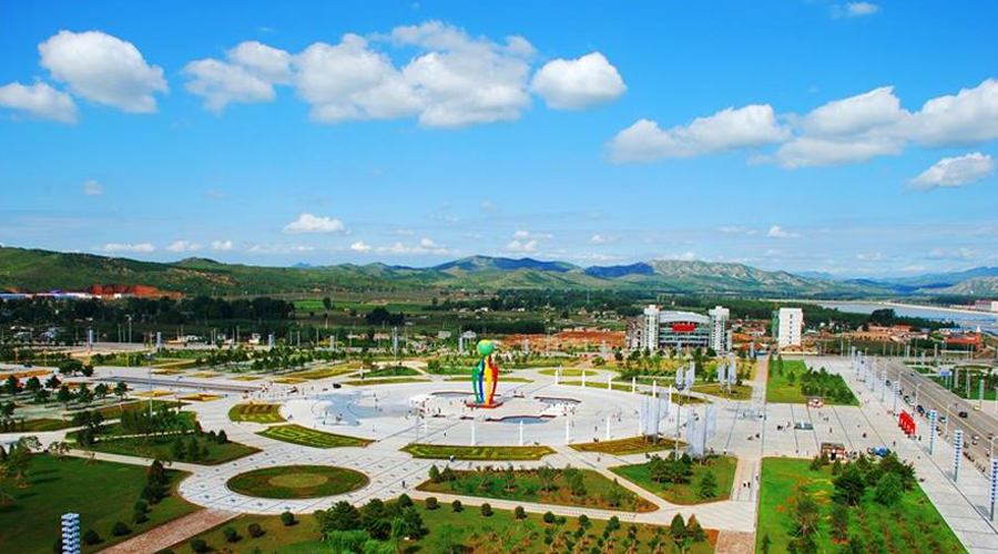 朝陽(yáng) 朝陽(yáng)